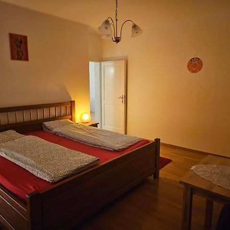 Laxmi Happy Home In Historical פראג מראה חיצוני תמונה